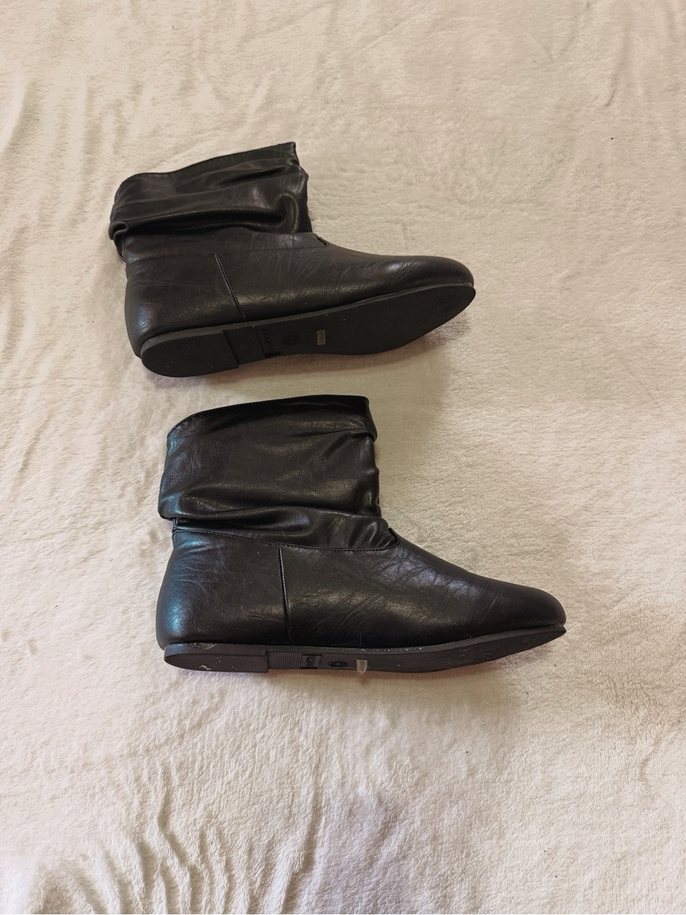 BAMBOO Black Slouchy Ankle Booties